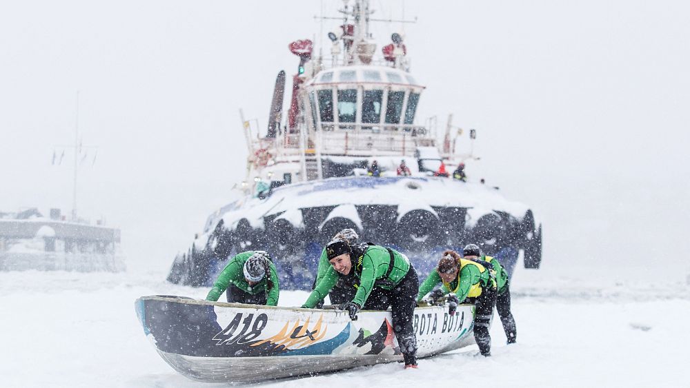 These athletes in Canada are braving -20°C and heavy snow to race canoes across the ice